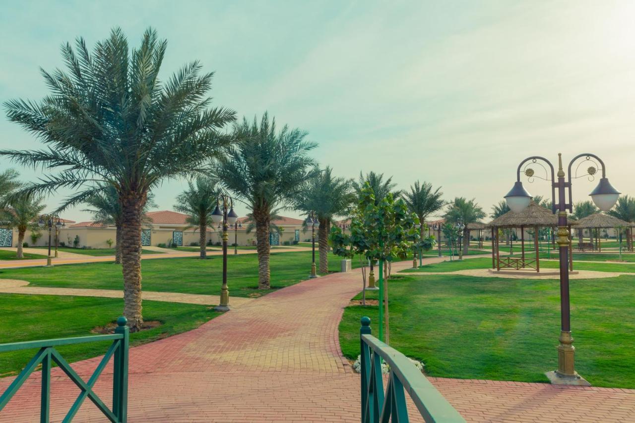 Swiss International Resort Unaizah Al Qassim Exterior photo