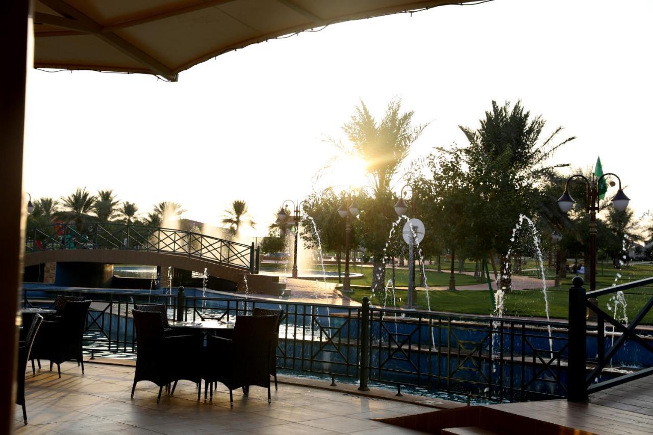 Swiss International Resort Unaizah Al Qassim Exterior photo