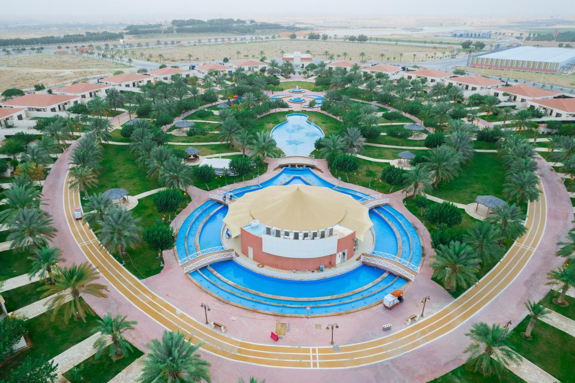 Swiss International Resort Unaizah Al Qassim Exterior photo