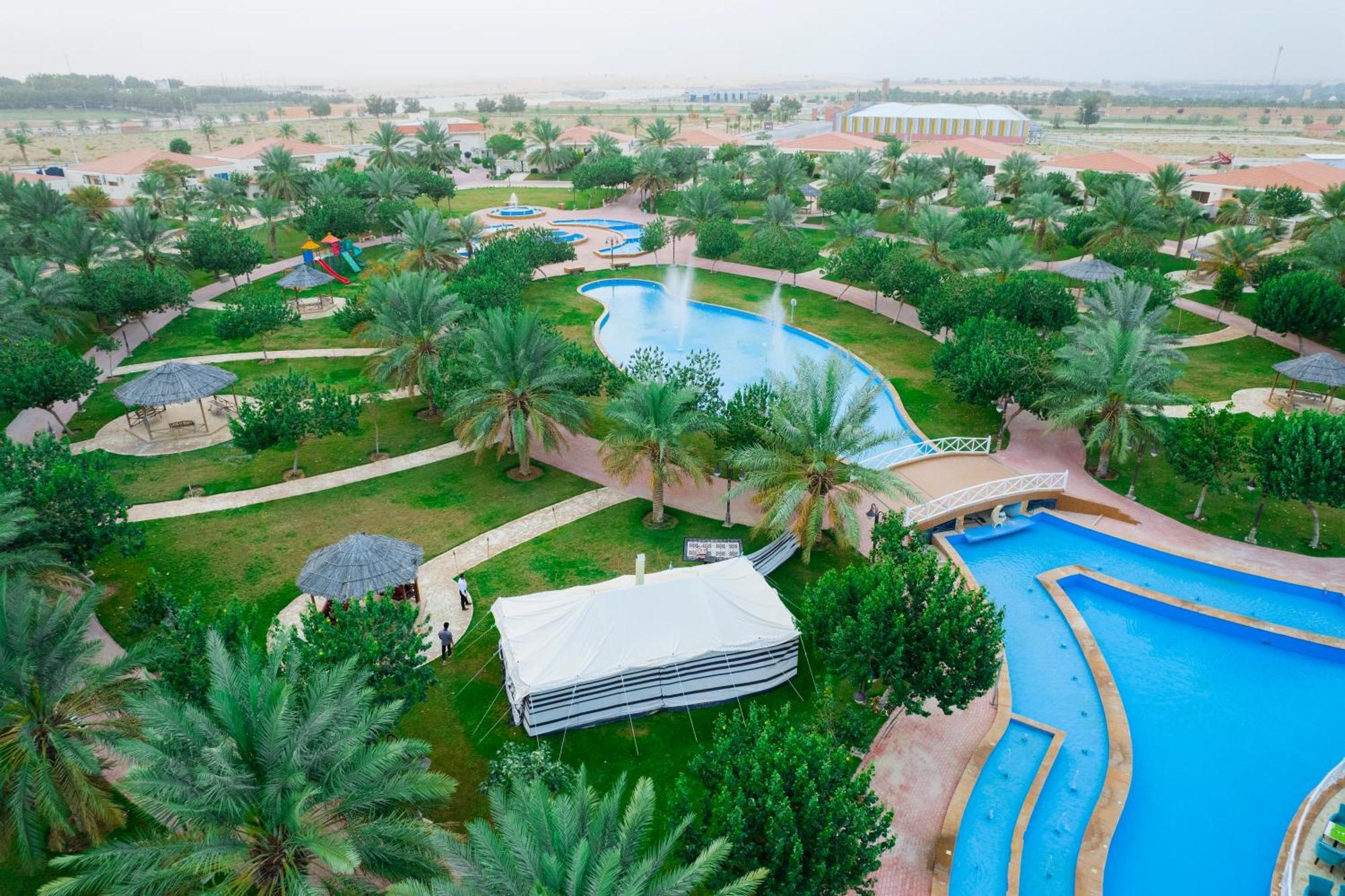 Swiss International Resort Unaizah Al Qassim Exterior photo