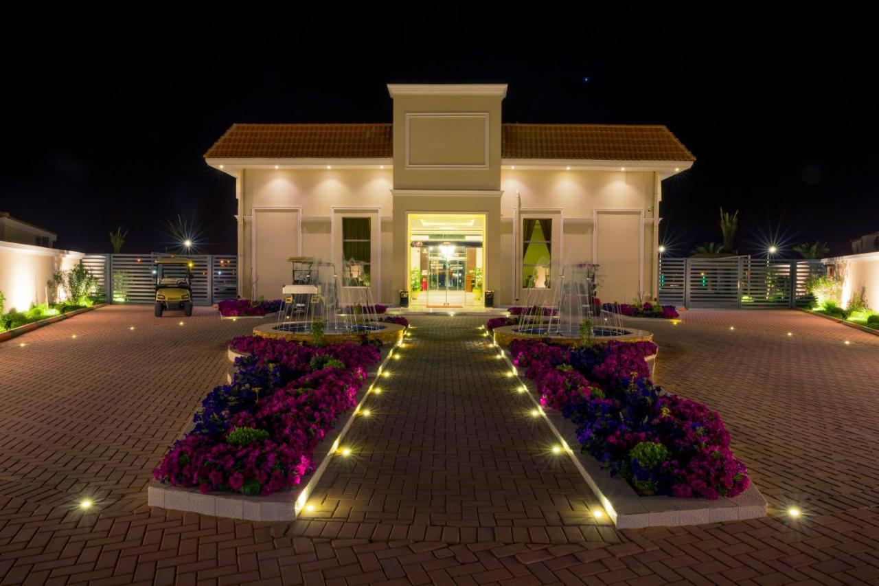 Swiss International Resort Unaizah Al Qassim Exterior photo